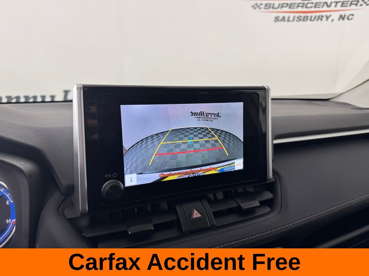 Used 2025 Toyota RAV4 XLE image 3