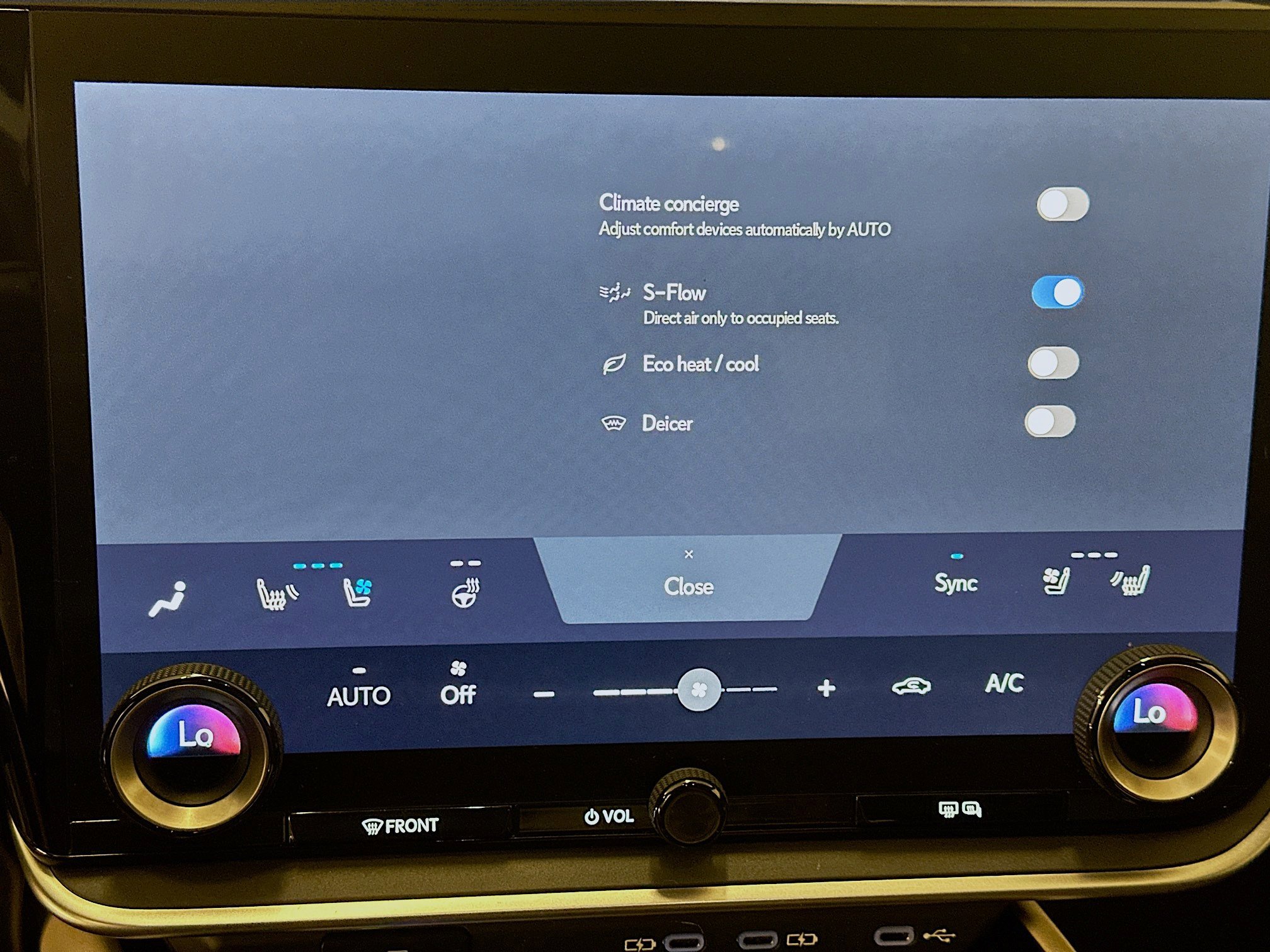 Used 2023 Lexus RZ 450e Premium w/ Accessory Package (2T) image 24