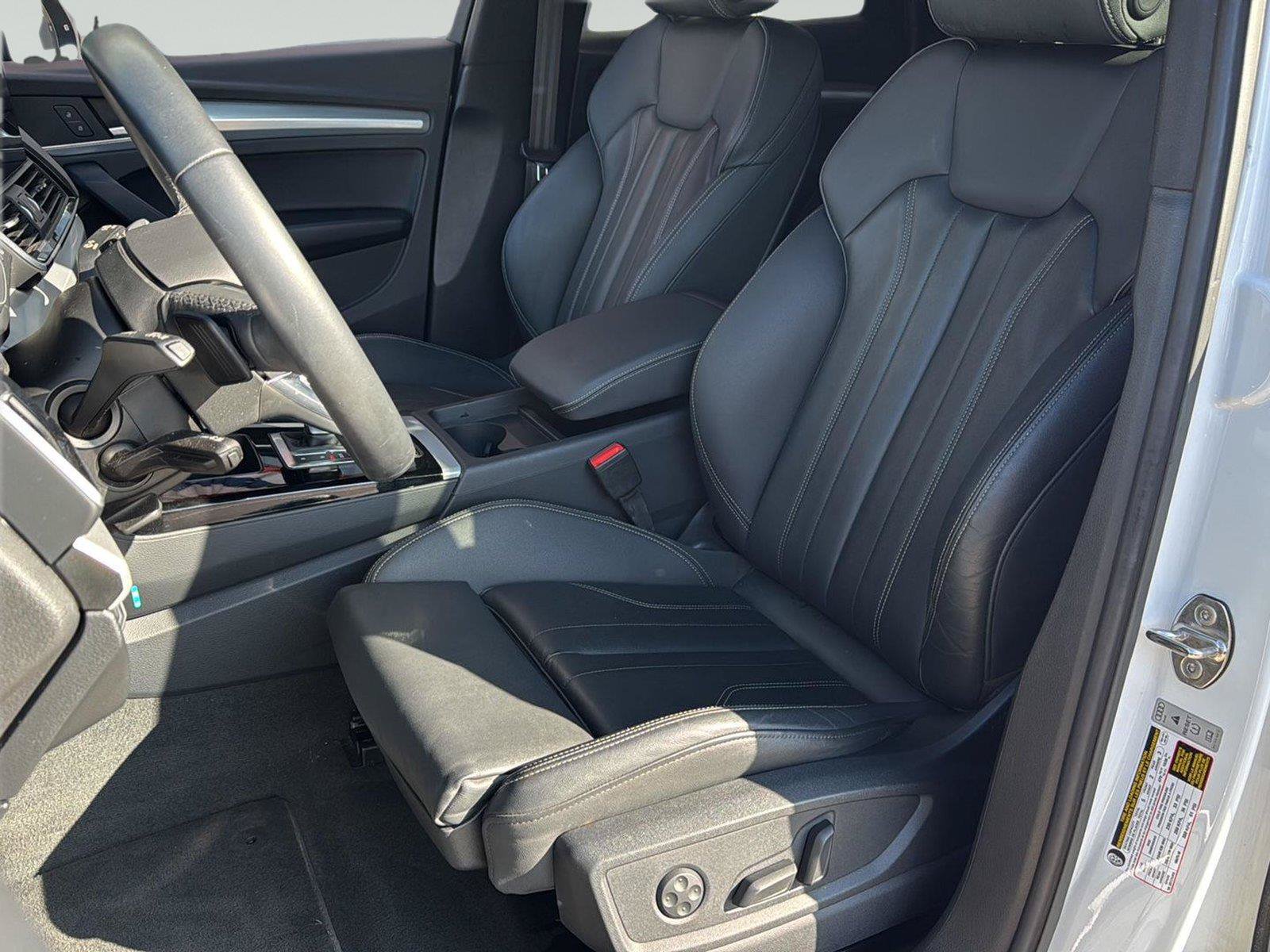 Used 2025 Audi Q5 2.0T Premium AWD/4WD image 16