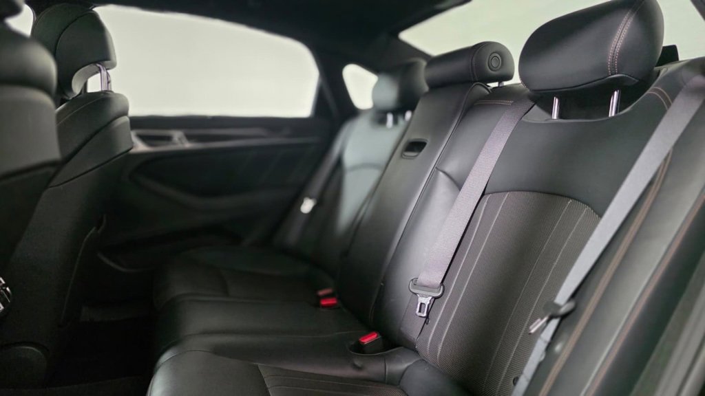 Used 2019 Genesis G80 3.3T Sport image 27