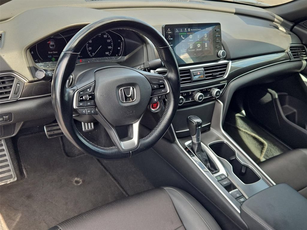 Used 2022 Honda Accord Sport image 2