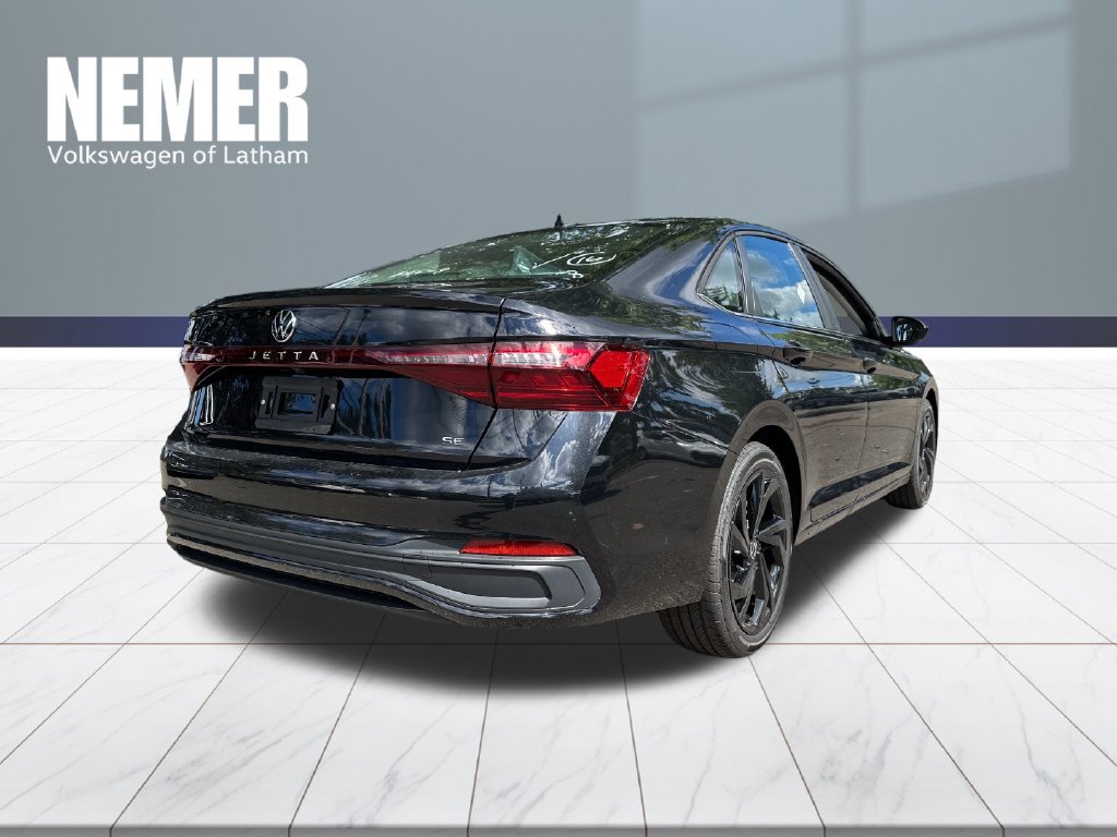 New 2027 Volkswagen Jetta SE FWD image 4