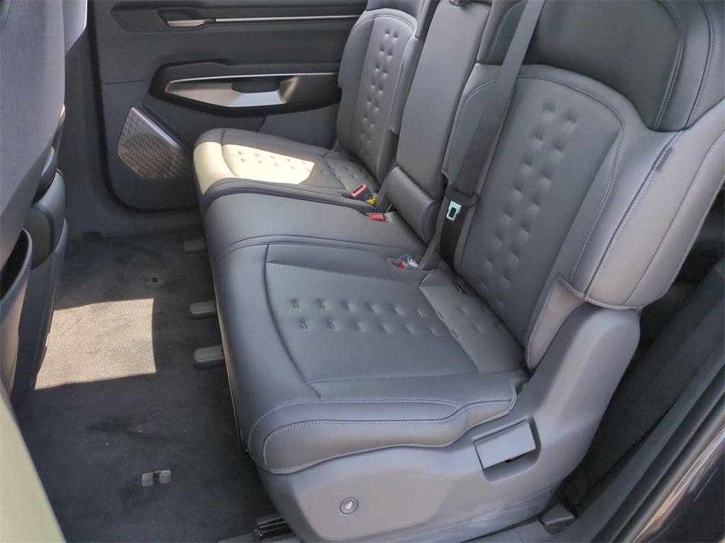 New 2026 Kia EV9 Wind image 41