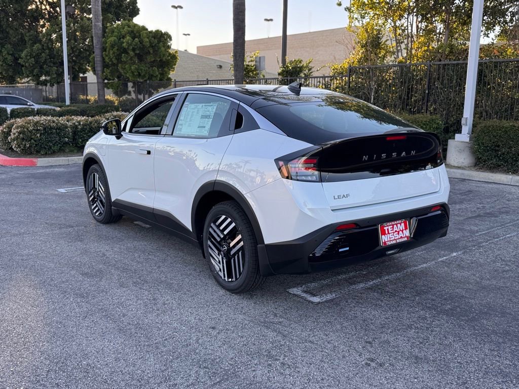 New 2026 Nissan Leaf SV+ w/ Floor Mat Package (SV+) video 5