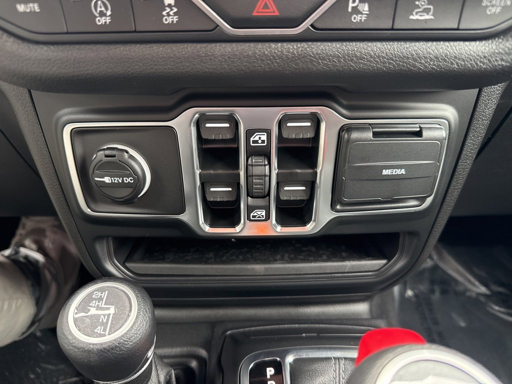 New 2025 Jeep Wrangler Sport S image 29