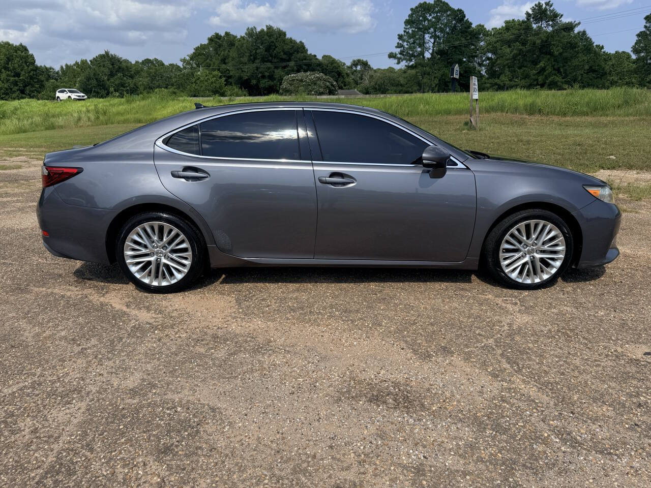 Used 2013 Lexus ES 350 FWD image 6