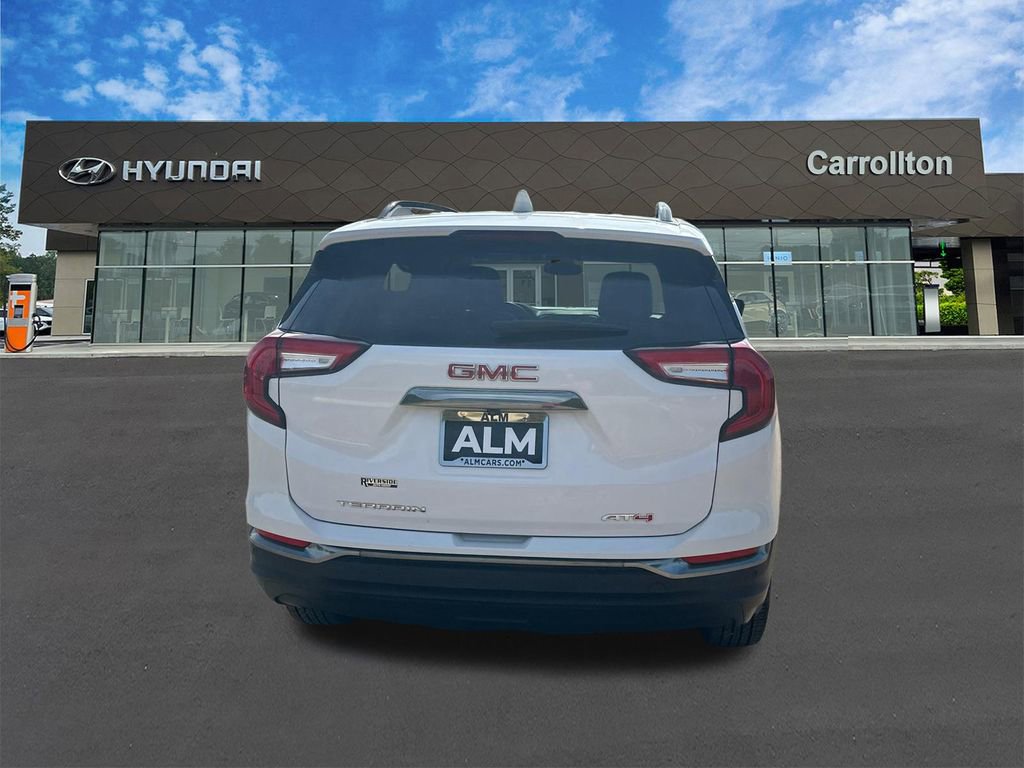 Used 2024 GMC Terrain AT4 w/ Infotainment Package II image 6