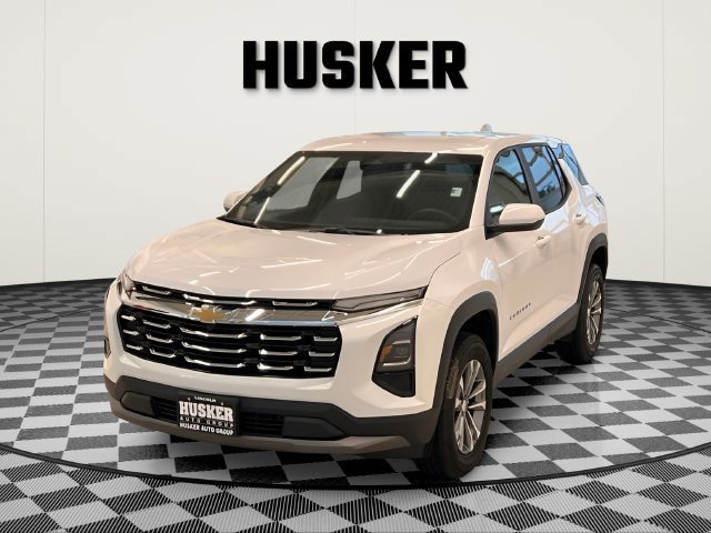 Certified 2025 Chevrolet Equinox LT FWD image 3