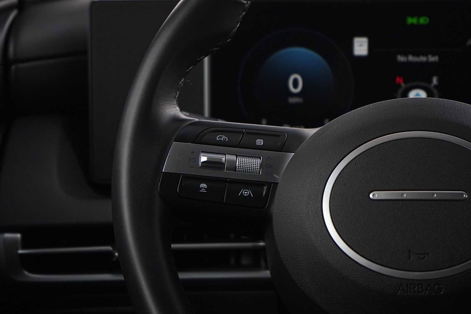 Used 2025 Hyundai Tucson SEL FWD image 17