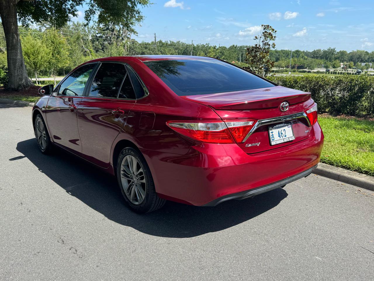Used 2016 Toyota Camry SE FWD image 12