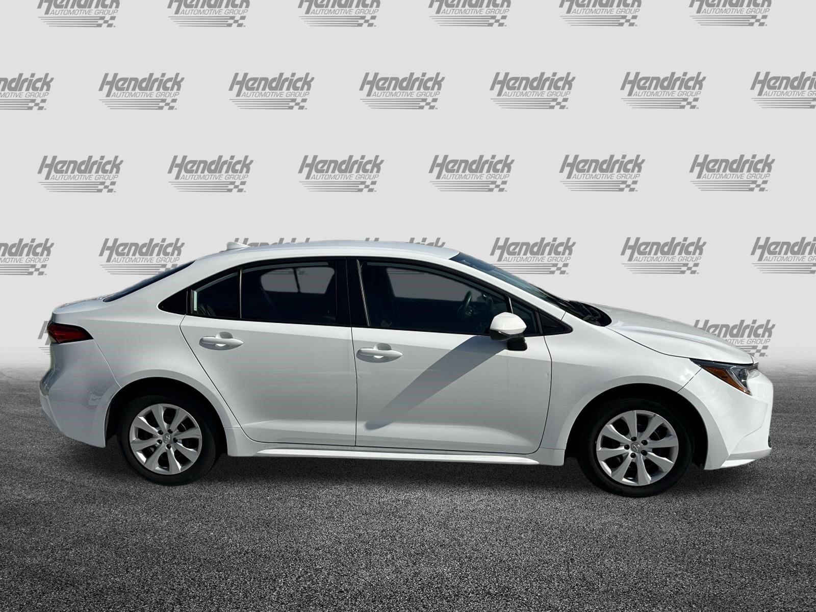 Used 2024 Toyota Corolla LE FWD image 11