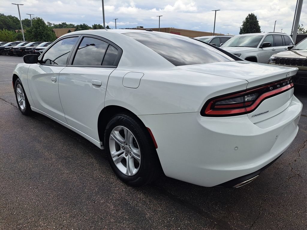 Used 2020 Dodge Charger SXT RWD image 5