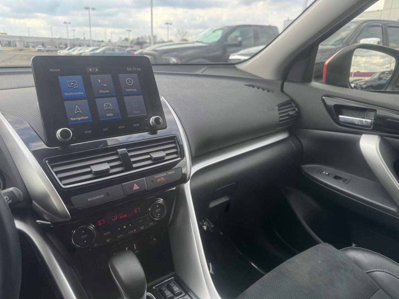 Used 2024 Mitsubishi Eclipse Cross SE image 38