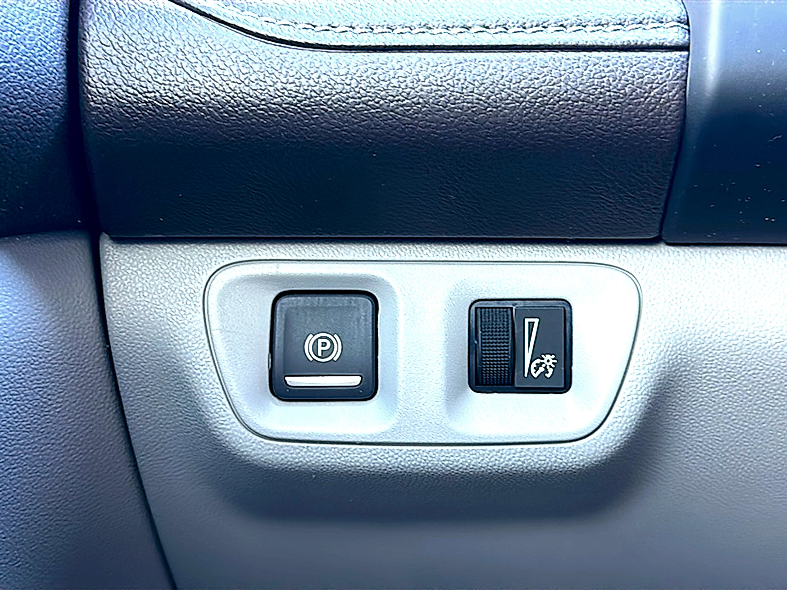 Used 2019 GMC Acadia SLT image 39