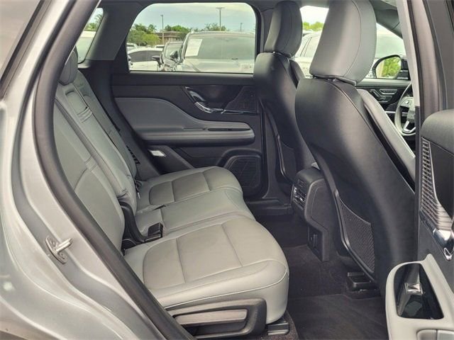 Used 2022 Lincoln Corsair Reserve w/ Elements Package image 27