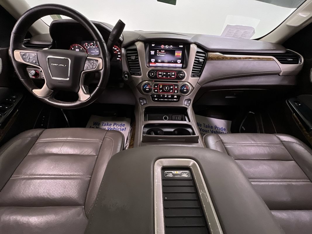 Used 2015 GMC Yukon Denali AWD/4WD image 16