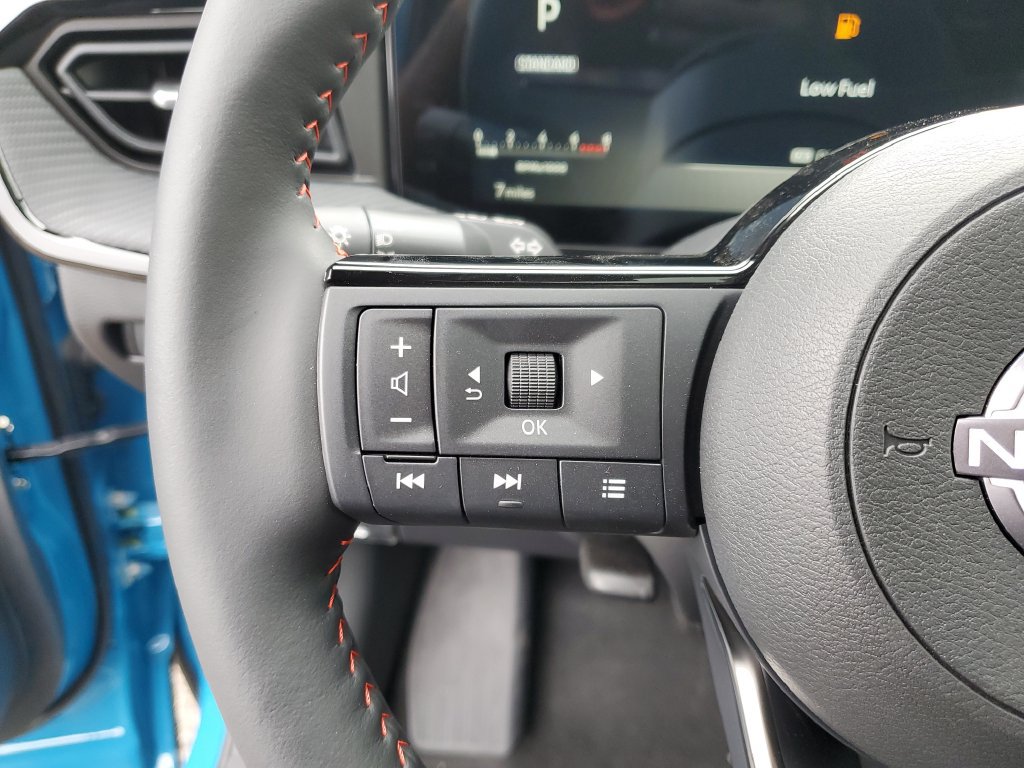 New 2027 Nissan Kicks SR w/ SR Premium Package AWD/4WD image 26
