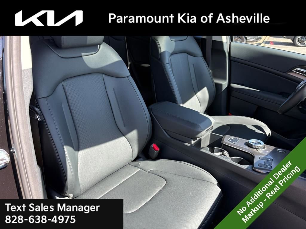 New 2026 Kia Sportage EX image 21