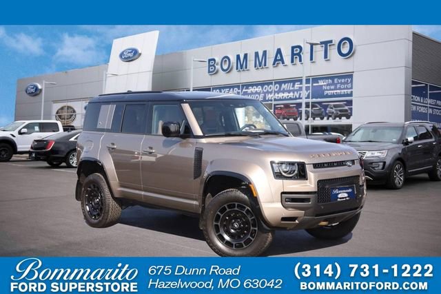 Used 2025 Land Rover Defender 110 image 1