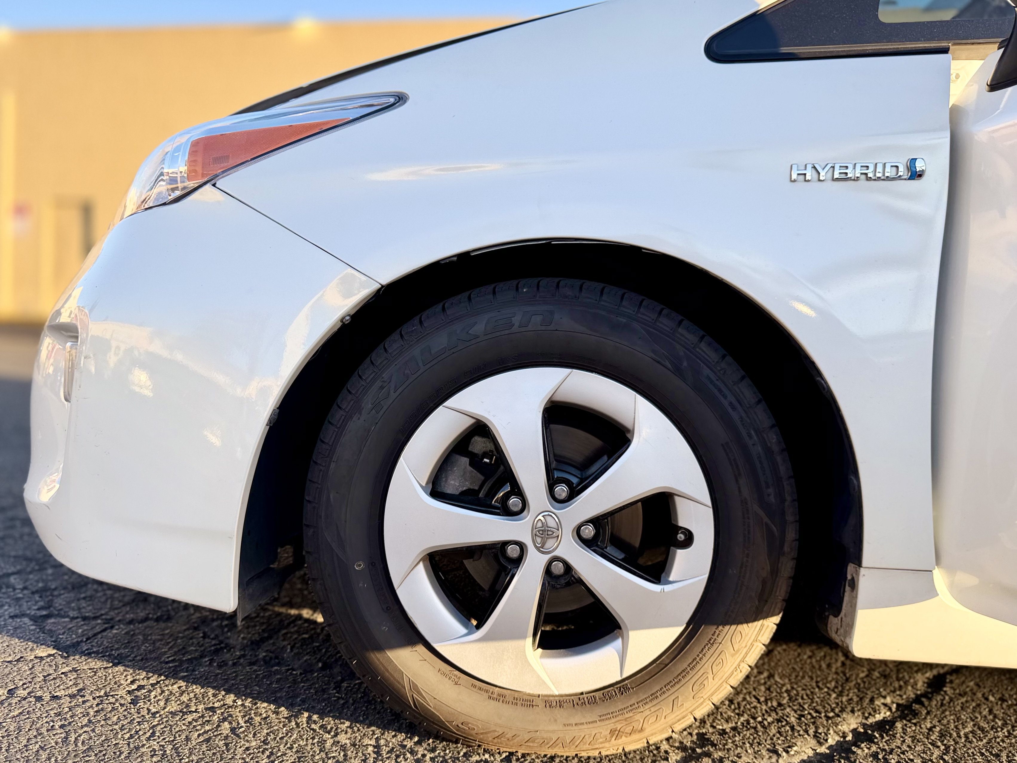 Used 2014 Toyota Prius Three FWD image 16