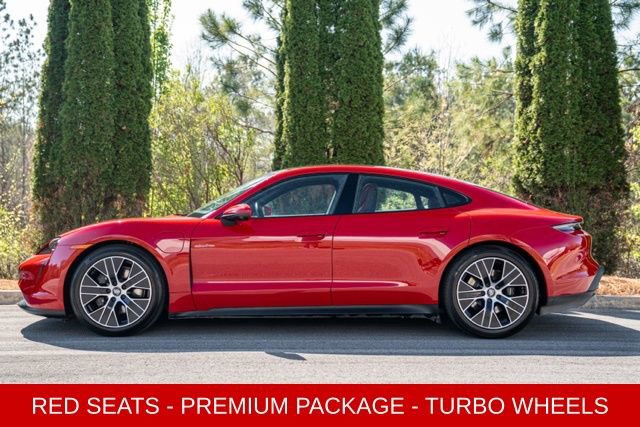 Used 2024 Porsche Taycan image 9