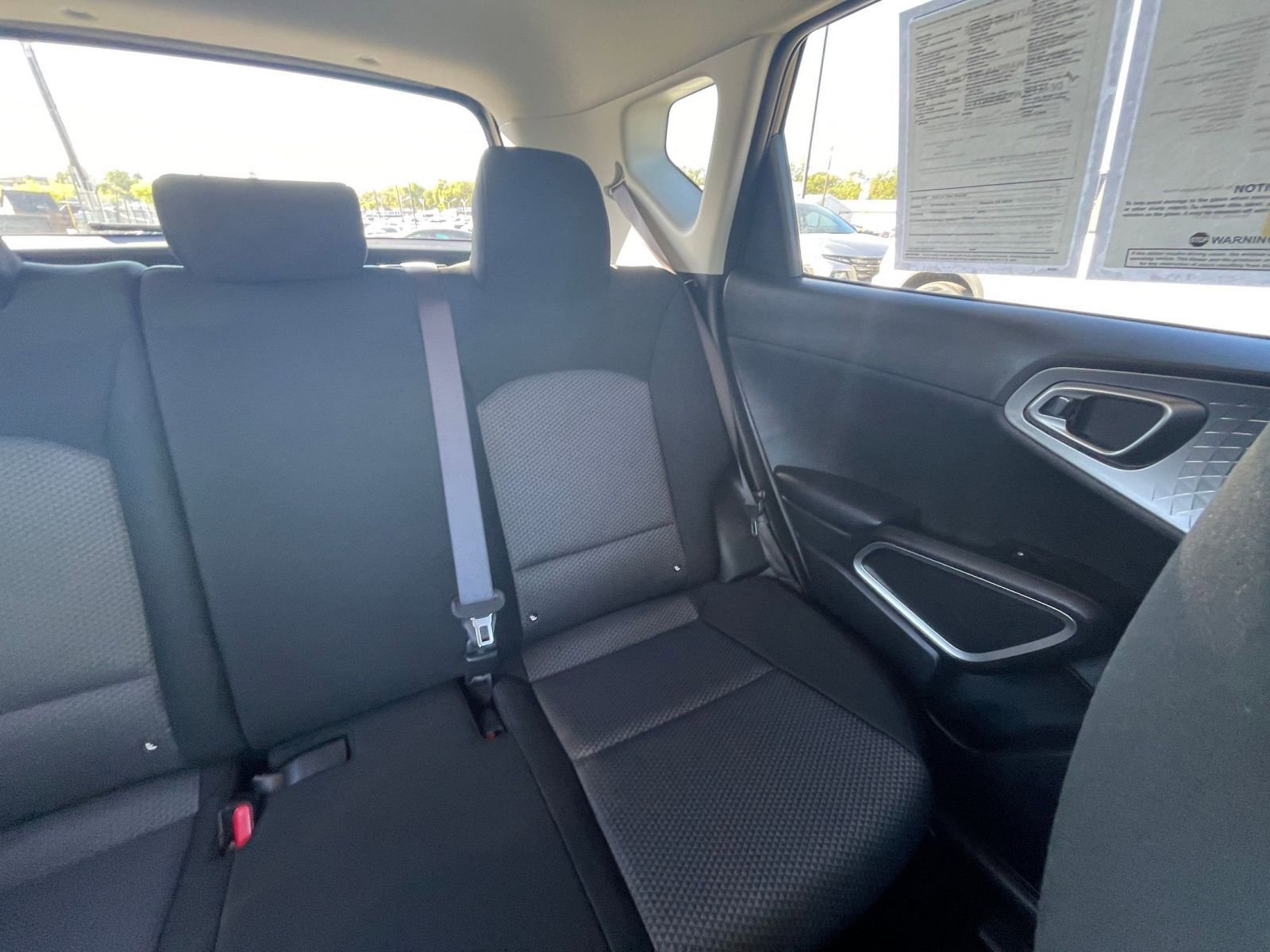 Used 2025 Kia Soul LX w/ LX Technology Package image 35