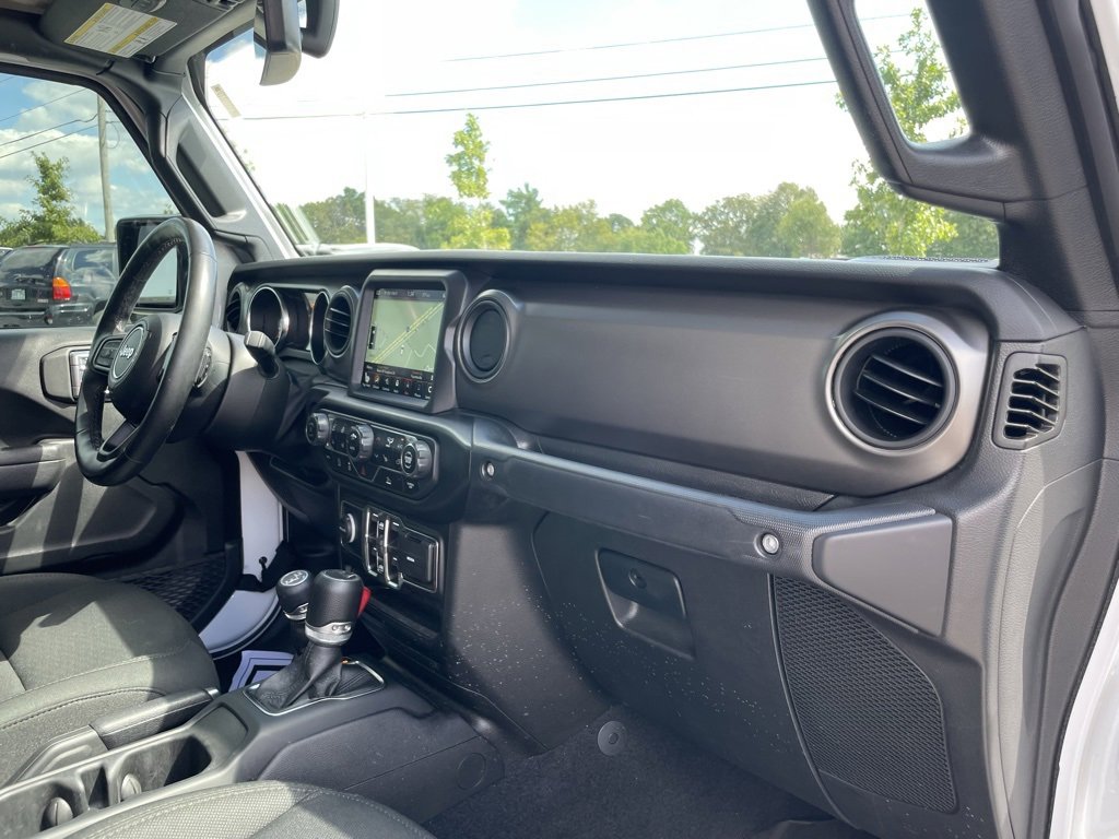 Used 2022 Jeep Gladiator Sport image 30