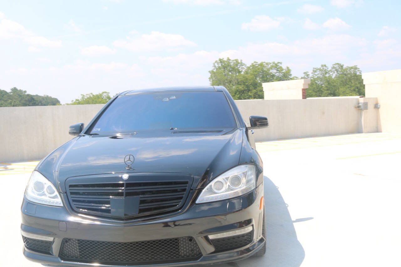 Used 2011 Mercedes-Benz S 63 AMG image 24