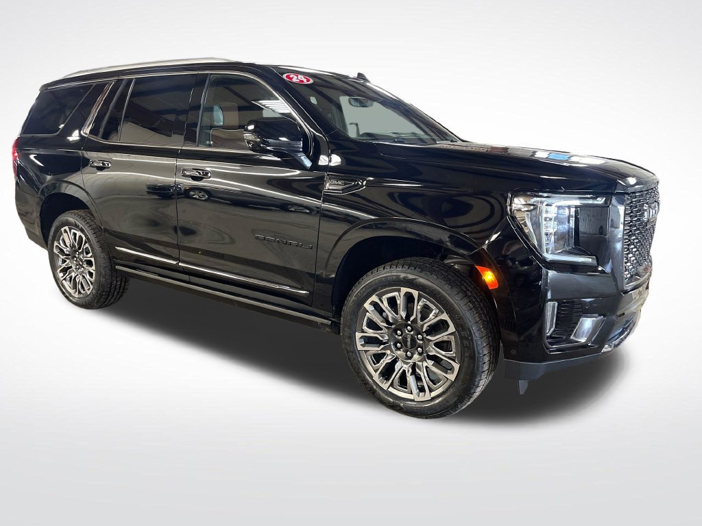 Used 2024 GMC Yukon Denali Ultimate AWD/4WD image 8