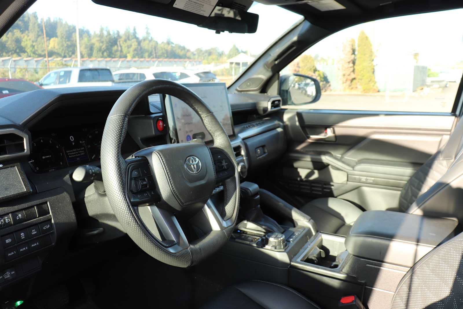 Used 2024 Toyota Tacoma TRD Off-Road w/ TRD Off Road Premium Package AWD/4WD image 10