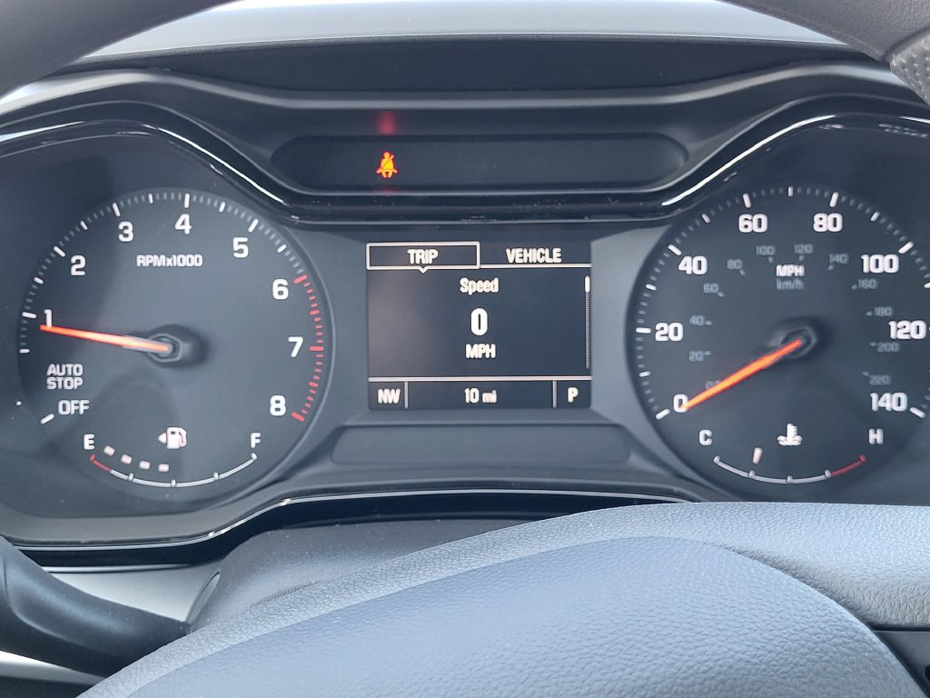 New 2026 Chevrolet Trax LS w/ LS Convenience Package FWD image 18