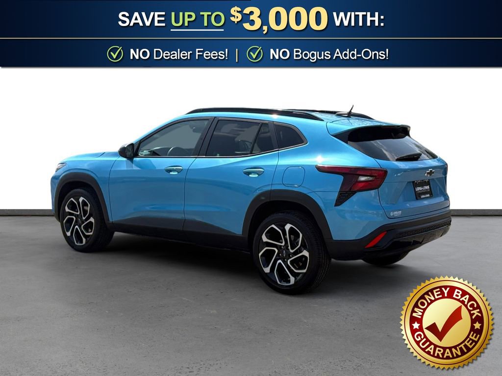 Used 2025 Chevrolet Trax RS w/ Driver Confidence Package image 4