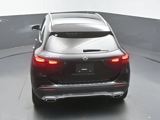 Certified 2025 Mercedes-Benz GLA 250 image 47