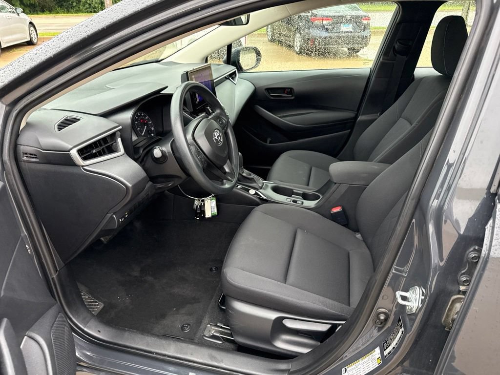 Used 2024 Toyota Corolla LE FWD image 14
