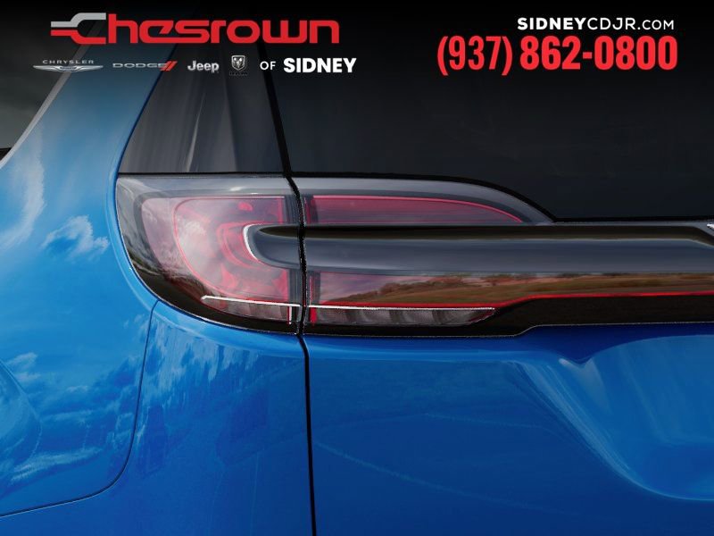 New 2026 Chrysler Pacifica Select FWD image 9