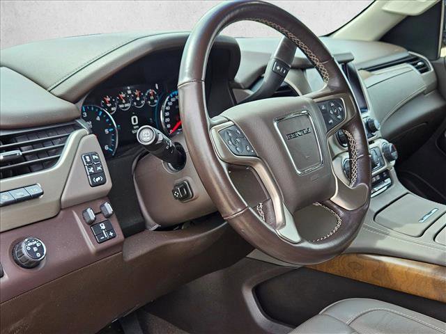 Used 2019 GMC Yukon Denali w/ Denali Ultimate Package image 9