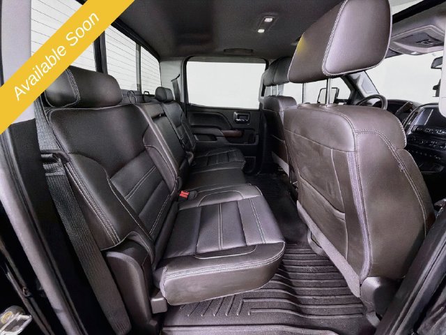 Used 2018 GMC Sierra 2500 Denali w/ Duramax Plus Package AWD/4WD image 27