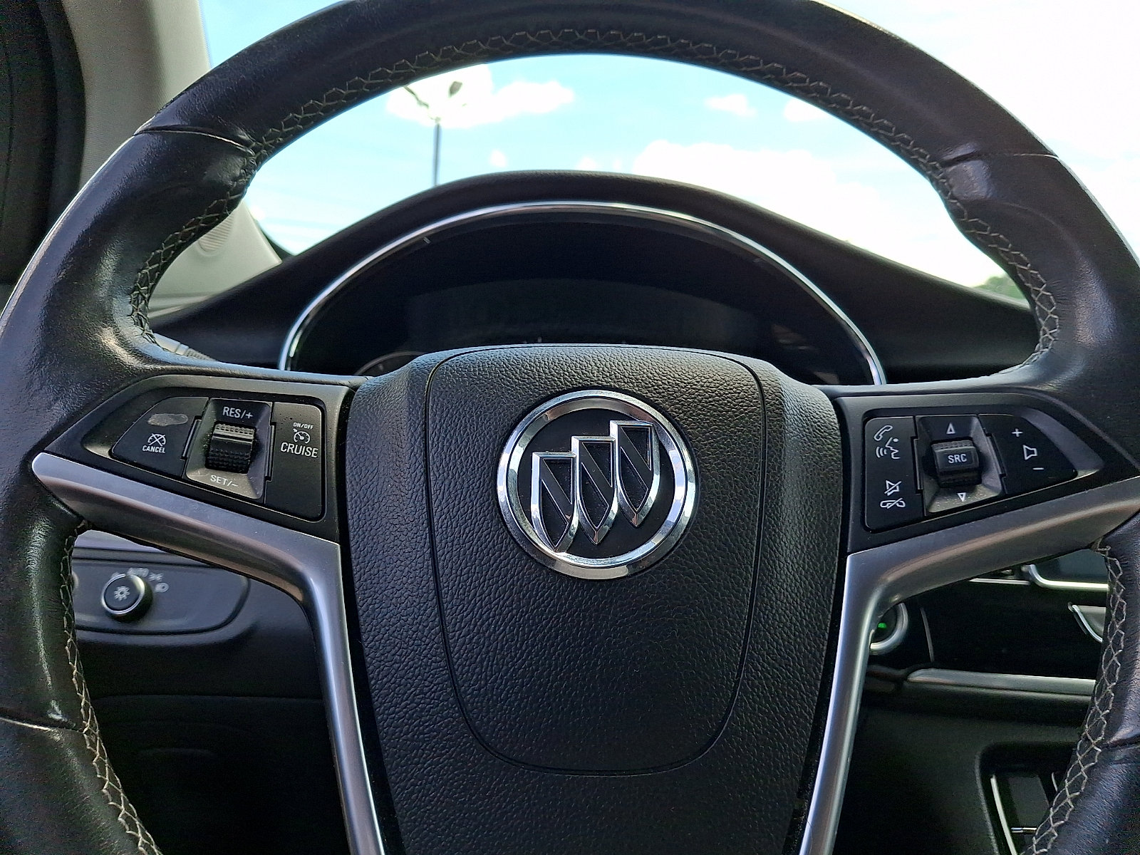 Used 2019 Buick Encore Preferred FWD image 8