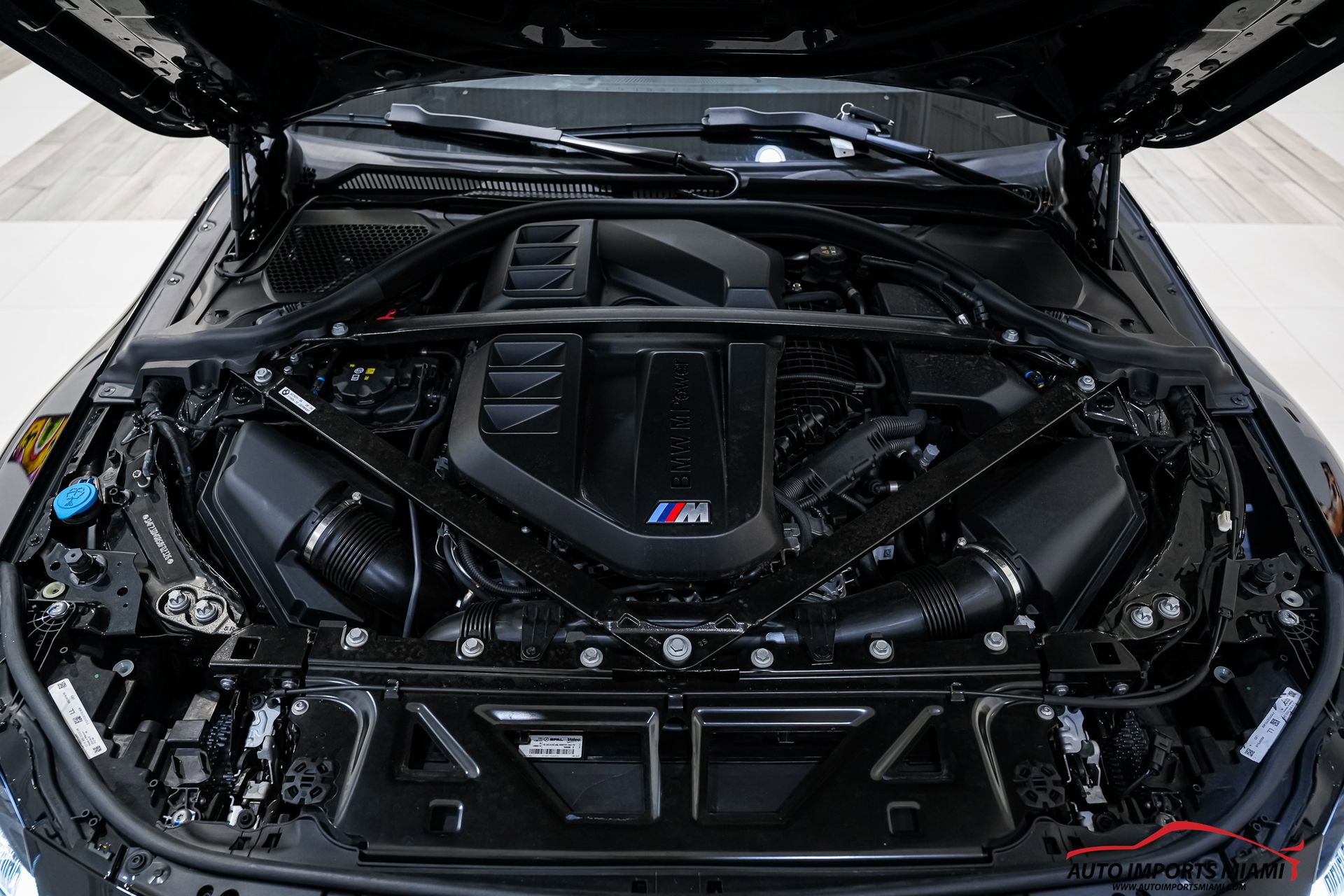 Used 2025 BMW M2 w/ Lighting Package RWD image 39