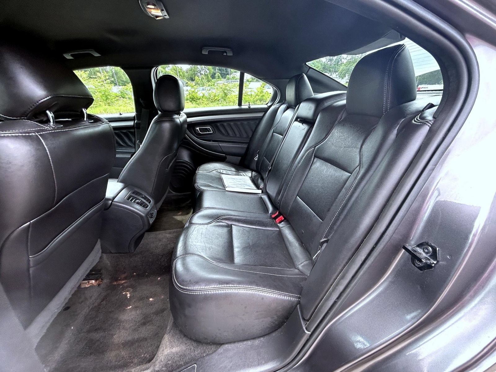 Used 2013 Ford Taurus SEL FWD image 17