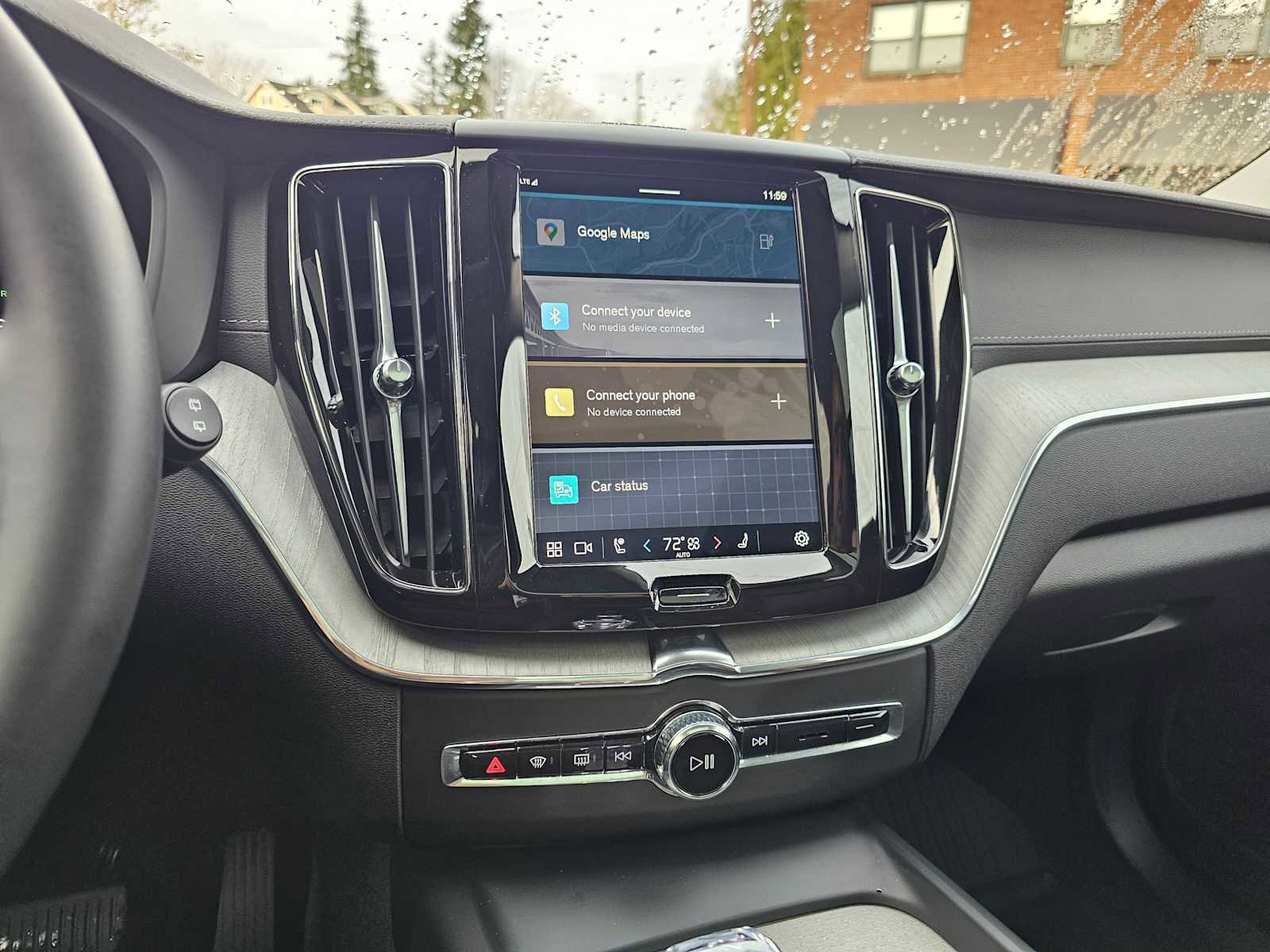 Used 2025 Volvo XC60 T8 Ultra w/ Protection Package Premier image 28