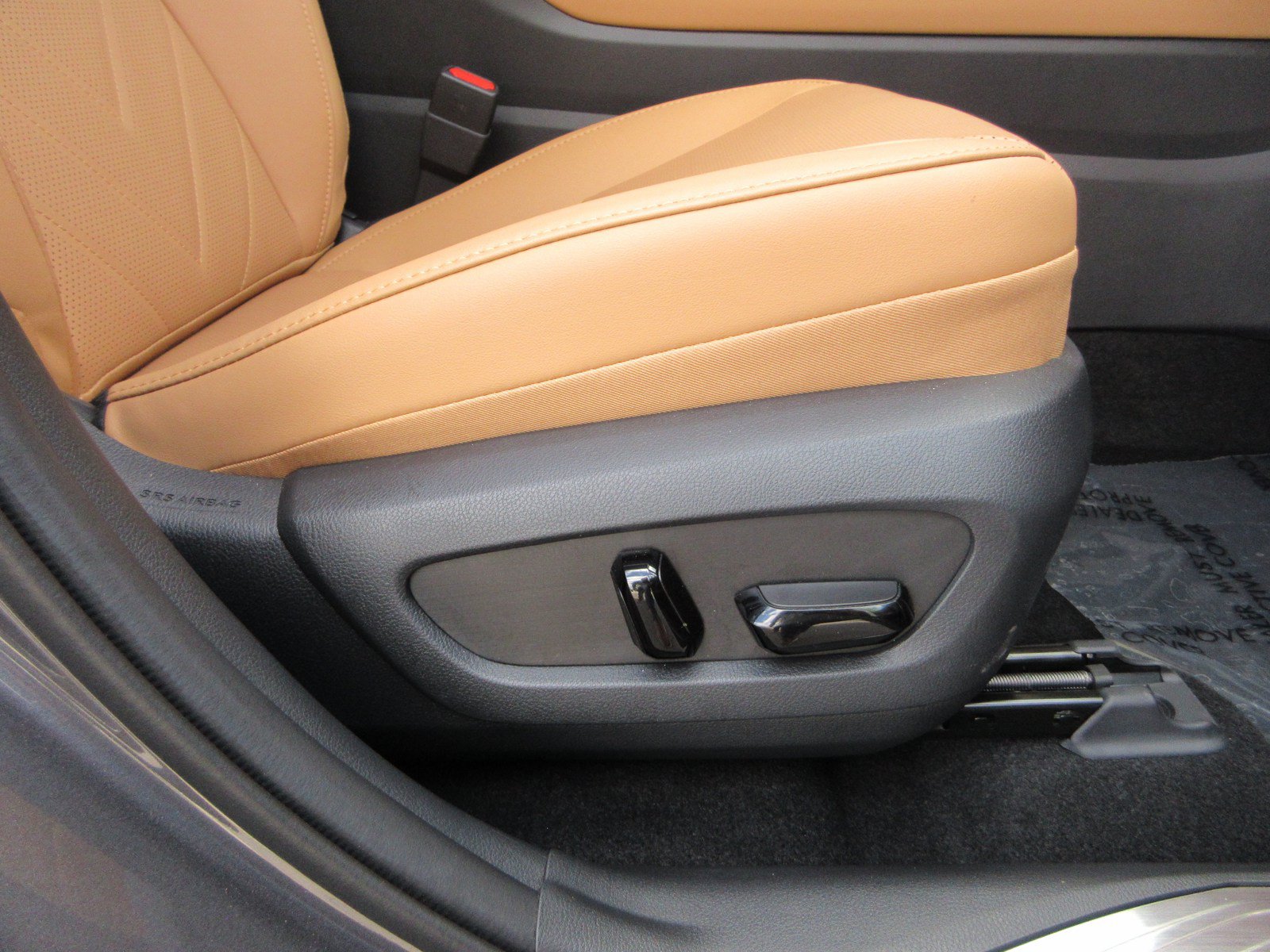 Used 2026 Lexus NX 450h+ AWD w/ Luxury Package image 26