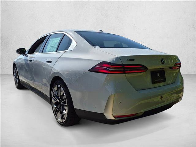 New 2027 BMW 530i xDrive w/ Premium Package AWD/4WD image 2