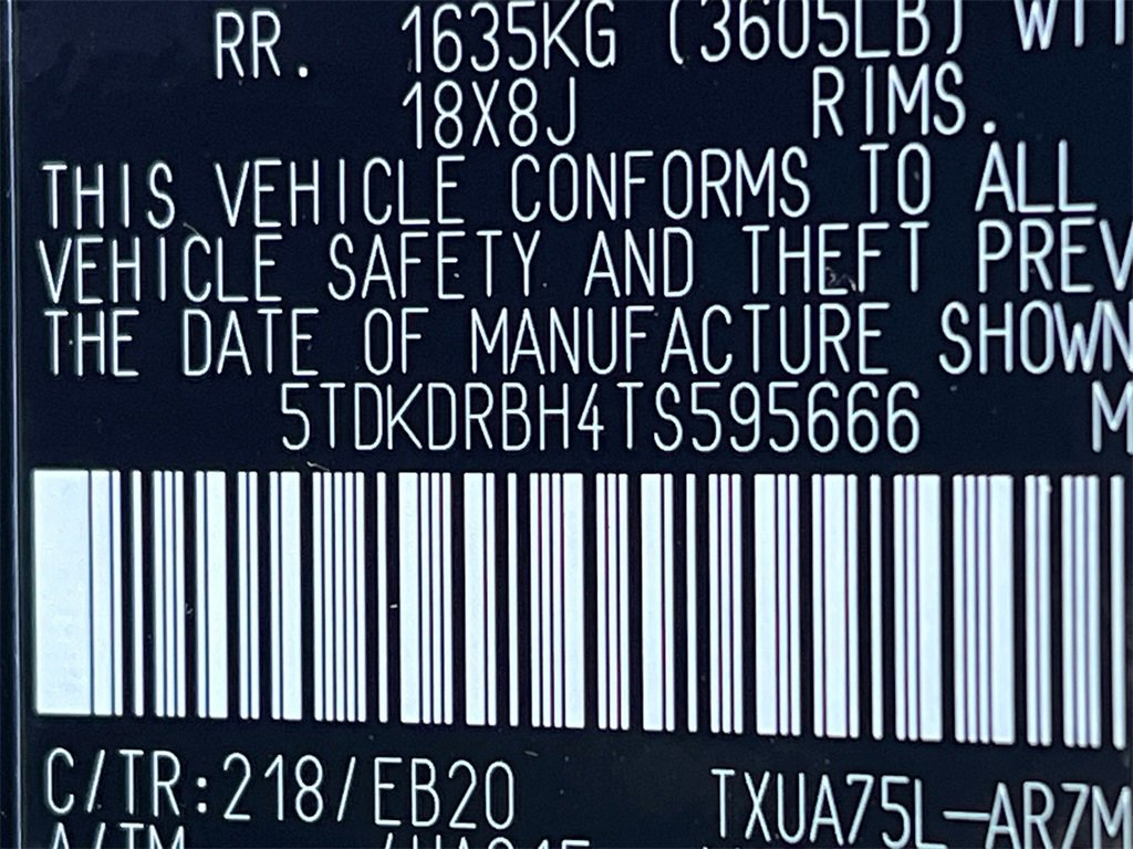 New 2026 Toyota Highlander XLE image 34
