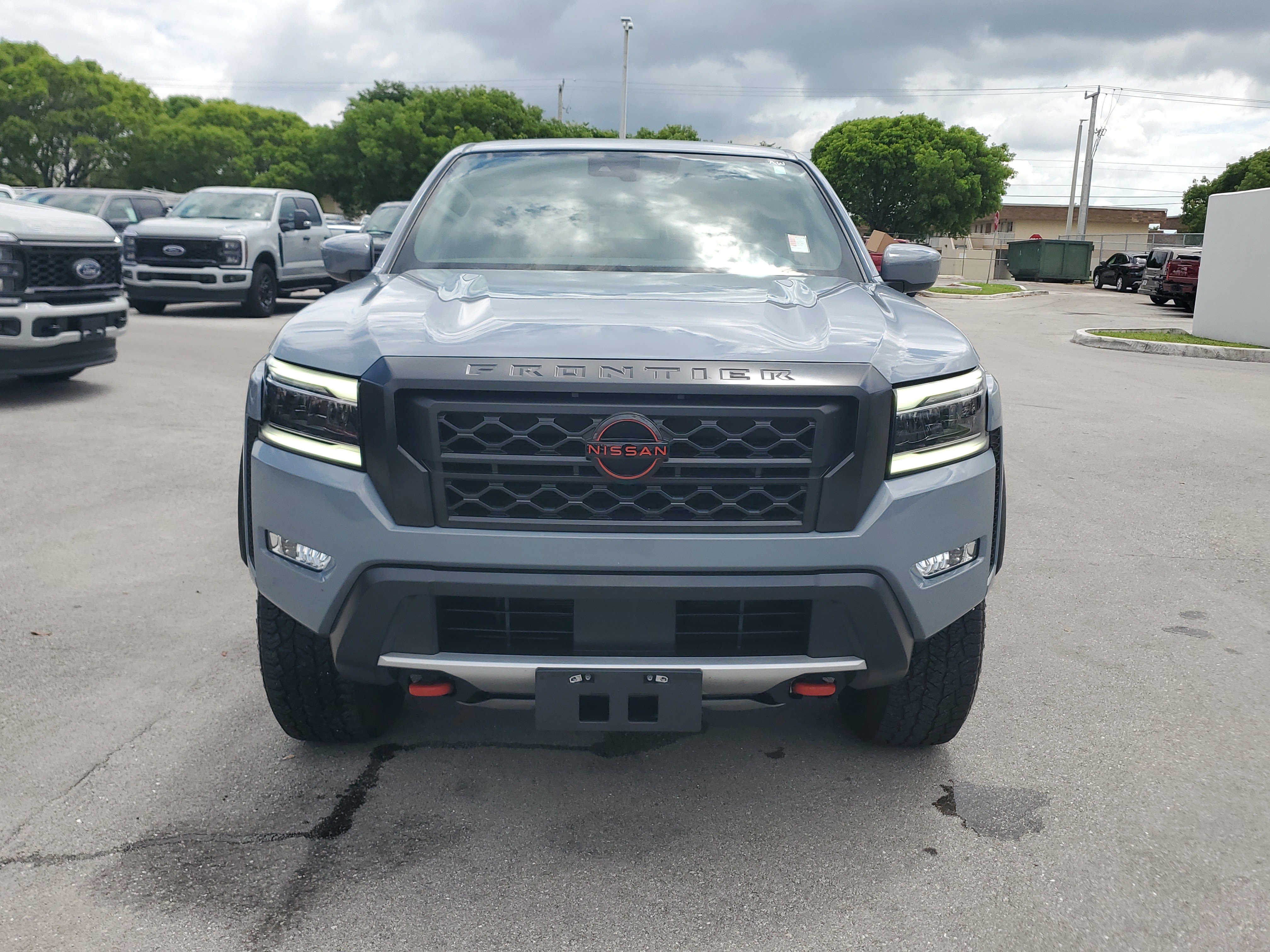 Certified 2024 Nissan Frontier PRO-4X w/ Off-Road Protection Package AWD/4WD image 2