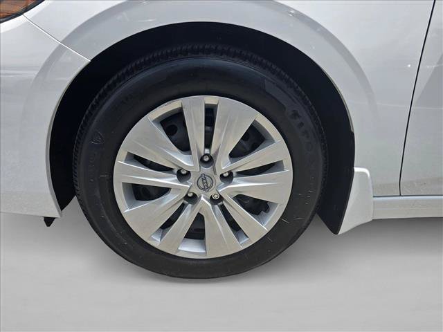 Certified 2025 Nissan Sentra S FWD image 22