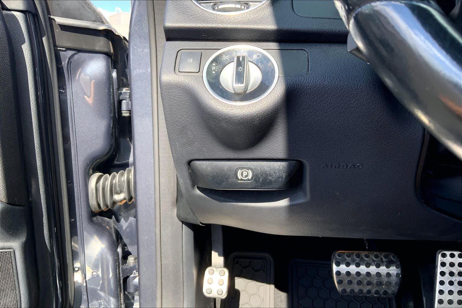 Used 2013 Mercedes-Benz C 250 Coupe image 36