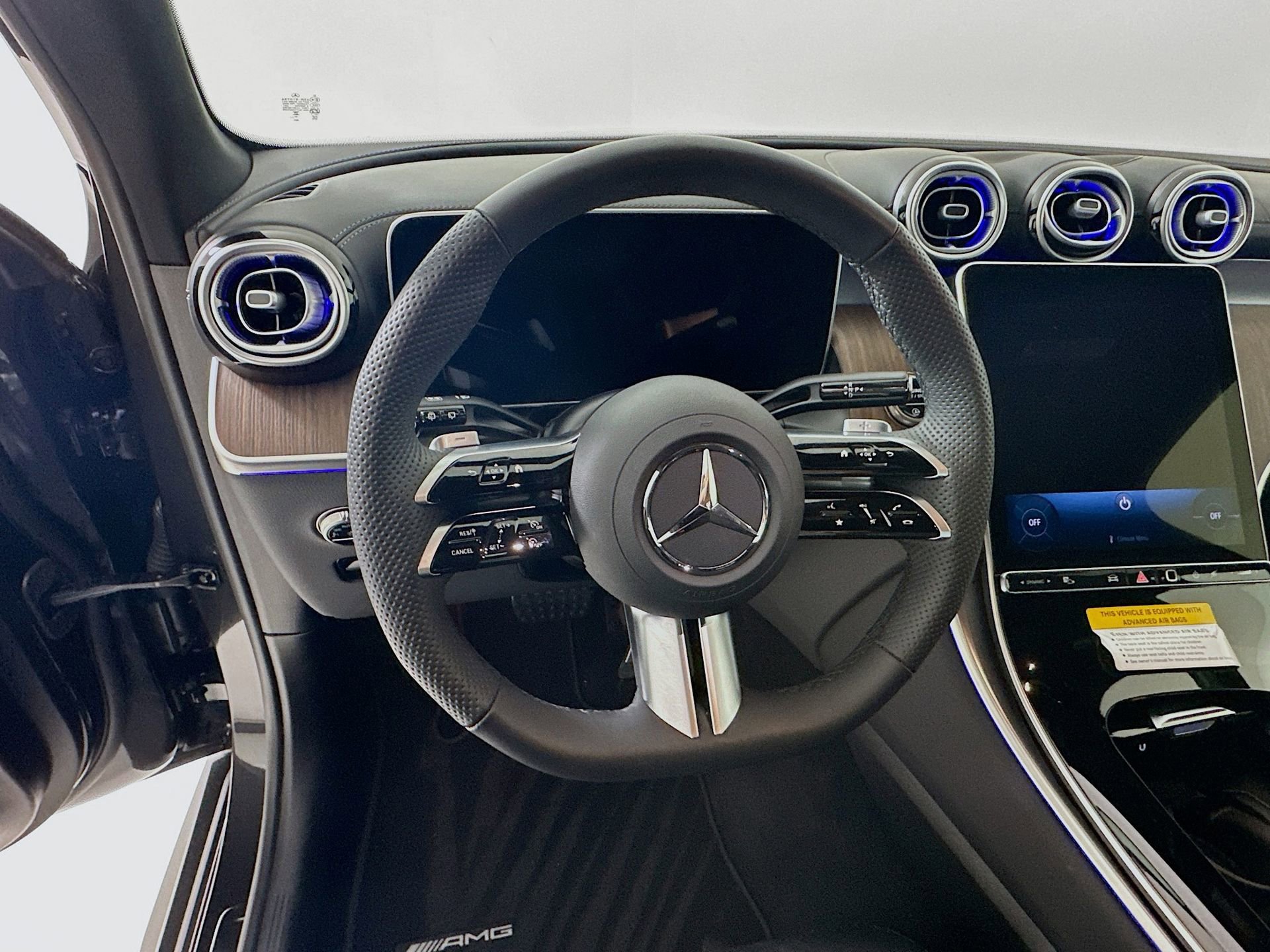 Certified 2025 Mercedes-Benz GLC 300 4MATIC image 12