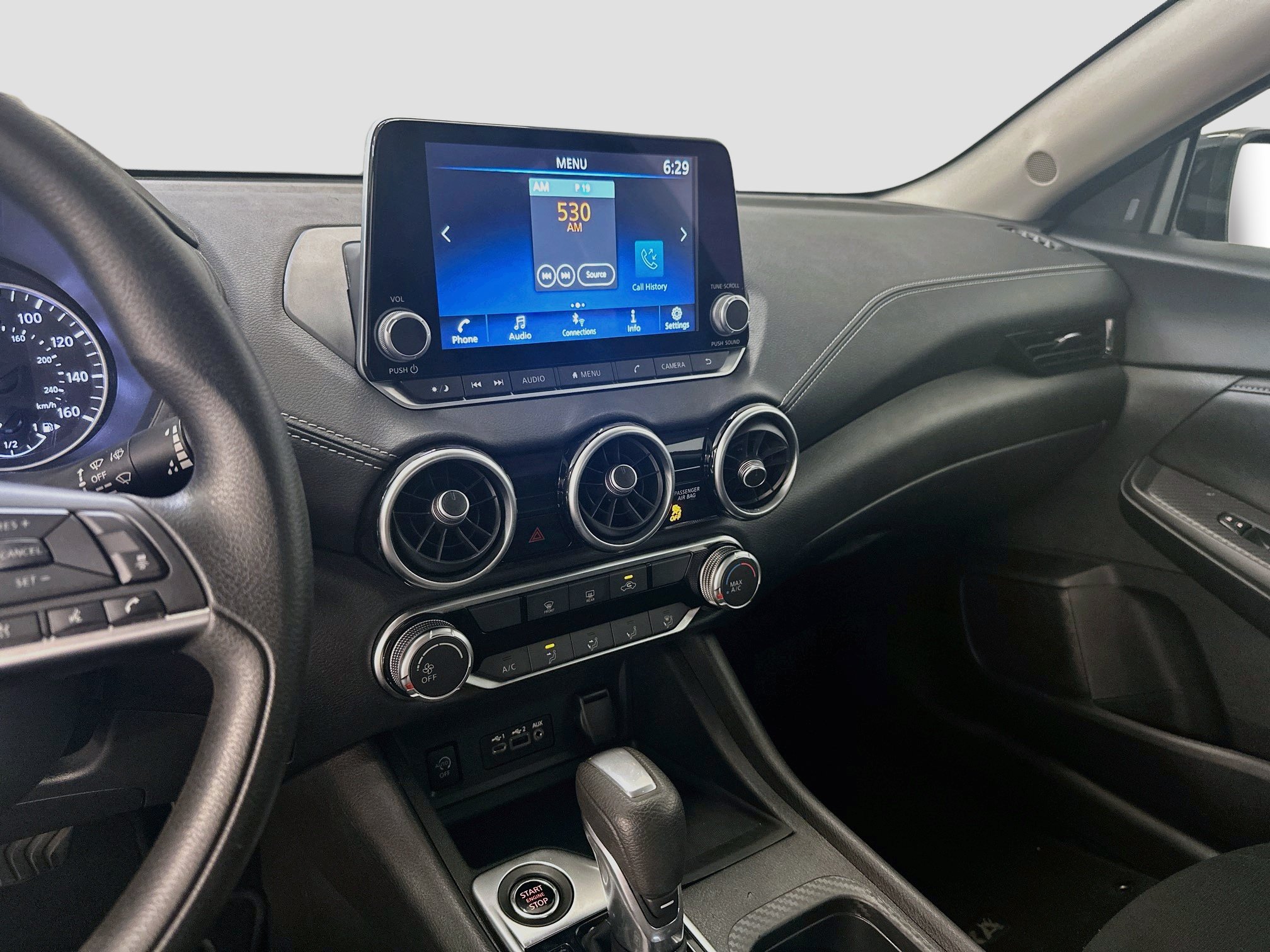 Used 2024 Nissan Sentra SV FWD image 25
