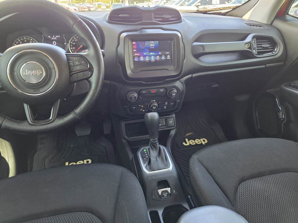Used 2019 Jeep Renegade Altitude w/ Quick Order Package 2XM FWD image 14